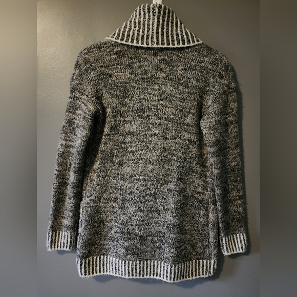 GAP HEAVY KNIT SWEATER/CARDIGAN - Picture 8 of 9